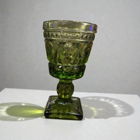 Vintage Indiana Colony Park Lane Avocado Green Shot Glasses - Picture 3 of 5